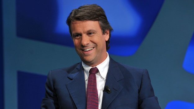 Nicola Porro in esclusiva: “Siamo sommersi da tasse invisibili”