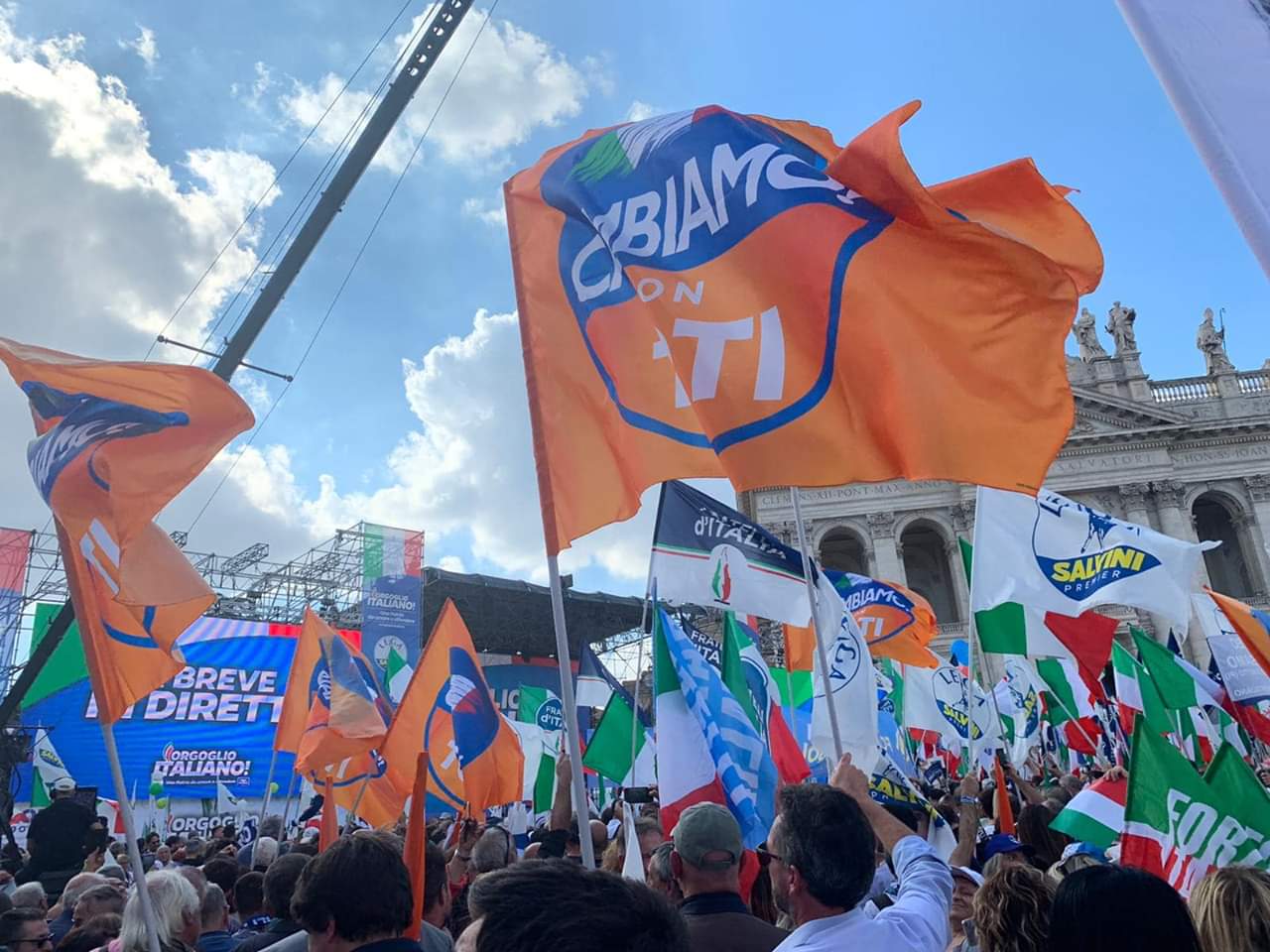 Il Governo è un disastro ma ai liberal-conservatori non basta stare a guardare