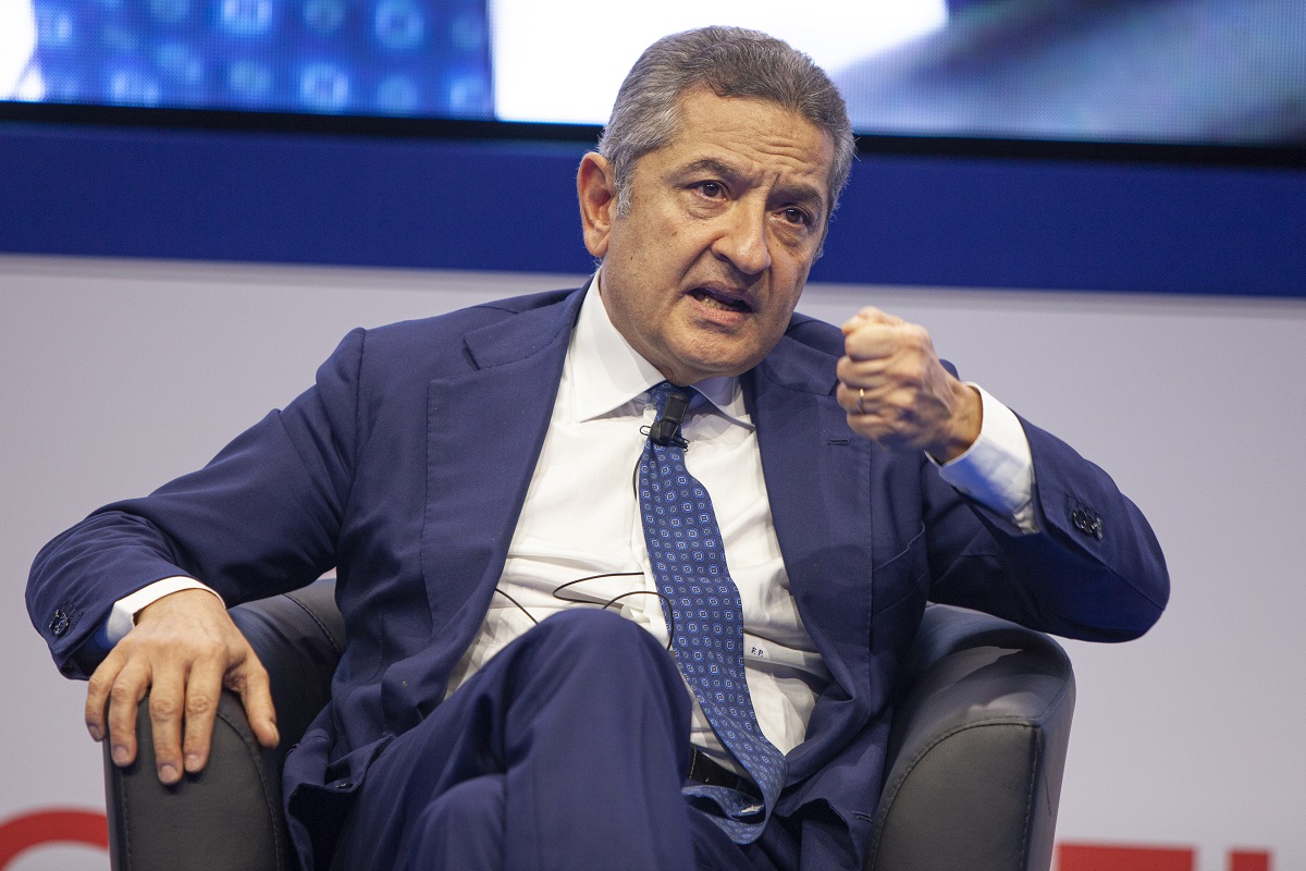 Panetta al Mef per garantire il debito