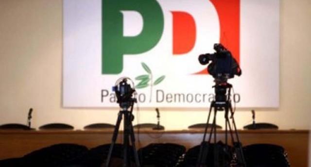Riforma costituzionale: minoranza Pd non firma referendum, l’ira di Renzi